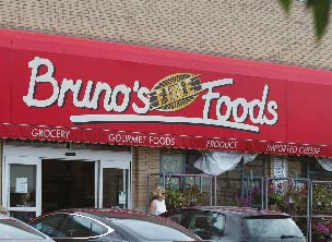 <h1>FOODIES</h1><p>From newly opened coffee bars to decades old mom-and-pop shops, there is something for everyone.</p>